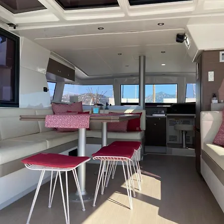 Catamarano Pax Abyssi *