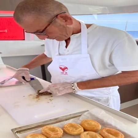Botel Catamarano Pax Abyssi Villasimius