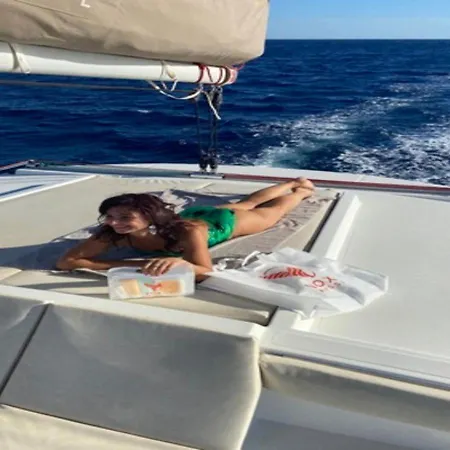 Catamarano Pax Abyssi