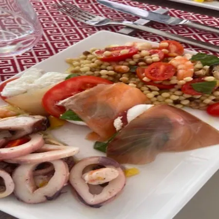 Catamarano Pax Abyssi Botel Villasimius